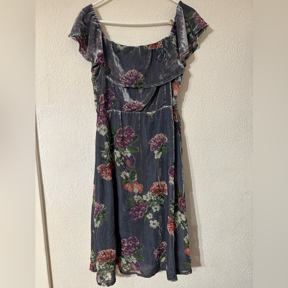 Lulus Dress Clarita Gray Burnout Velvet Floral Ruffle Off Shoulder Lined Size M
